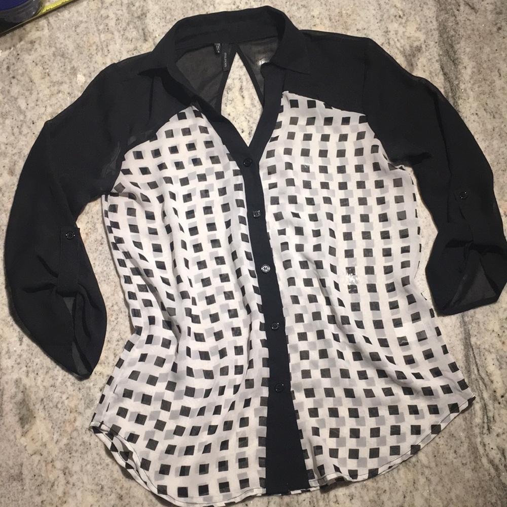 Maurice’s button up blouse